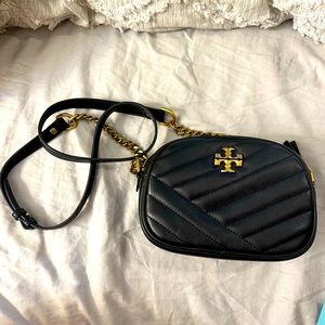 Tory Burch Small Kira Chevron Camera Bag Black